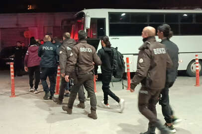 İnegöl'de düzensiz göçmenlere yönelik operasyon sürüyor