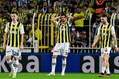 Fenerbahçe, Trabzonspor'a karşı ligde 26 maç sonra sahasında kaybetti