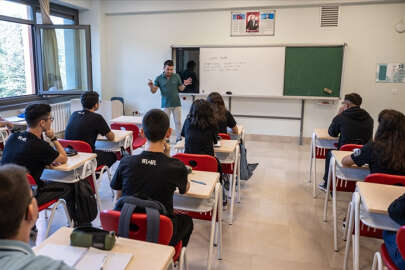 Ücretli öğretmenlerin ek ders ücretlerine artış yapıldı