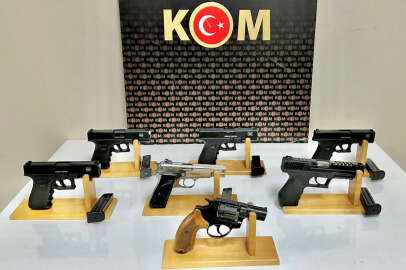 Bursa'da ruhsatsız silah ticareti iddiasıyla 3 kişi tutuklandı