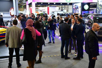 Bursa'da elektrikli araç sektörünü buluşturan fuara yoğun ilgi