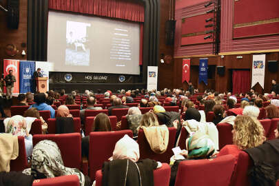 "Aybüke: Öğretmen Oldum Ben" filmi Bursa'da seyirciyle buluştu