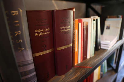 İznik'te 700 yıllık medresedeki kaynaklar tarihe rehberlik ediyor