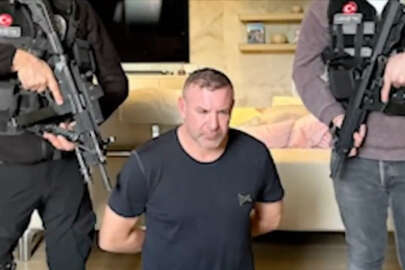 Kırmızı bültenle aranan suç örgütü lideri İstanbul'da yakalandı