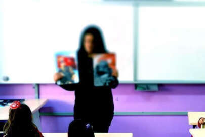 Ek ders krizi: Öğretmenlerin aralık ayı ücreti yatırılmadı