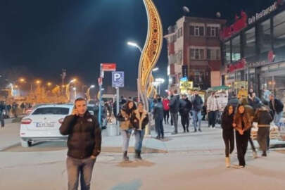 Hakkari'de 4,4 ve 4,5 büyüklüğünde iki deprem