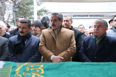 AK Parti Milletvekili Faruk Çelik'in annesi toprağa verildi