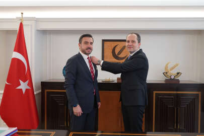 AK Parti'den istifa eden Önder Tanır Yeniden Refah Partisi'nden aday gösterildi