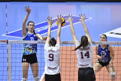 Voleybol CEV Kadınlar Challenge Kupası; Nilüfer'in Sultanları yarı finalde elendi