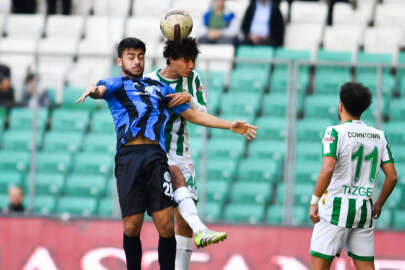 Bursaspor sahasında  Beyoğlu Yeni Çarşı Spor ile 1-1 berabere kaldı
