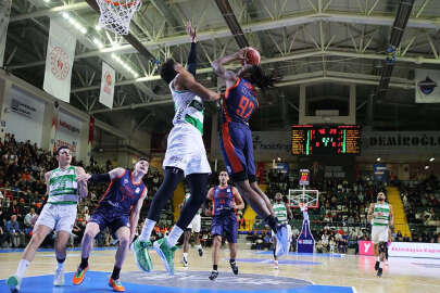 Bursaspor İnfo Yatırım, Çağdaş Bodrumspor'a 87-76 yenildi