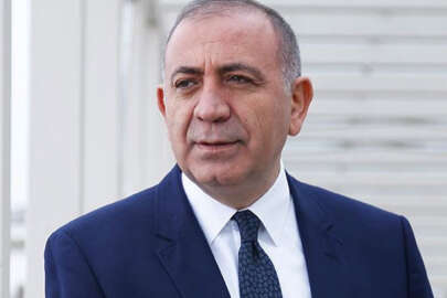 Gürsel Tekin CHP'den istifa etti