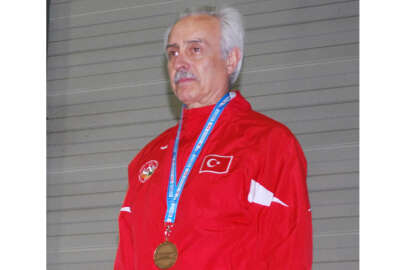 Dr. Murat Kaçar Türkiye birincisi oldu