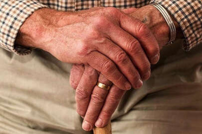 Türkiye'de yaşlı nüfusu yüzde 21,4 arttı