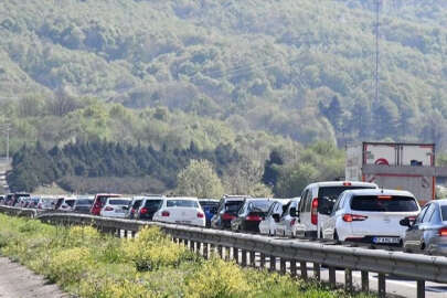 Bayram dönüşü kamyon, çekici ve tankerlere trafik yasağı