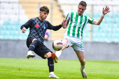 Küme düşen Bursaspor, Afyonspor maçını da kaybetti; 0-3