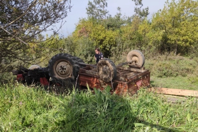 İznik'te devrilen traktörde 1 çocuk hayatını kaybetti, 2 çocuk ağır yaralandı