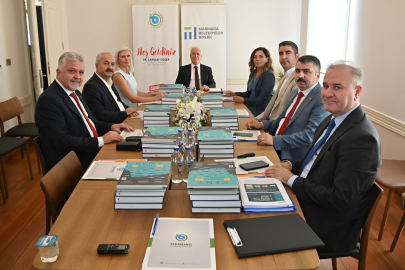 Marmara Belediyeler Birliği'nde gündem sokak hayvanları ve deprem