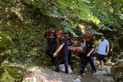 Fotoğraf çekilirken kanyondaki kayalıklardan düştü