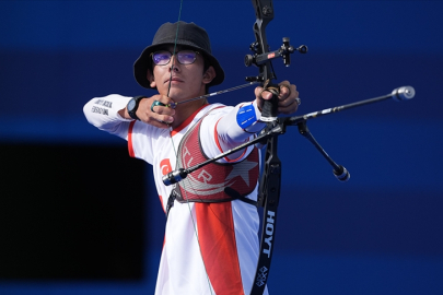 Milli okçu Mete Gazoz çeyrek finale çıktı