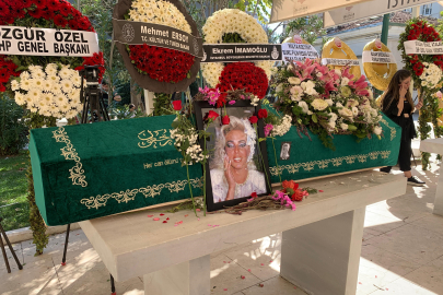 ABD'de hayatını kaybeden Ahu Tuğba son yolculuğuna uğurlandı