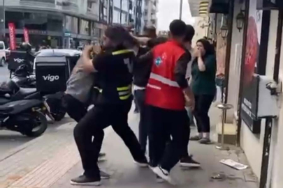 Kuryeler sopa ve yumruklarla birbirine girdi