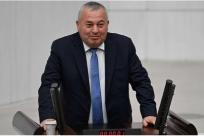 Cemal Enginyurt ve Salih Uzun Demokrat Parti'den istifa etti