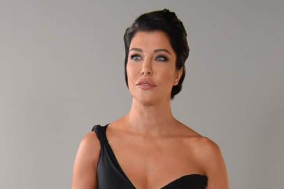 Eski manken Deniz Akkaya hakkında yakalama kararı