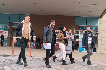 Kapıları kredi kartıyla açıp 4 evi soyan 2 kadın yakalandı