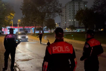 Taksiyle yolculuk yapan zehir tüccarları yakalandı