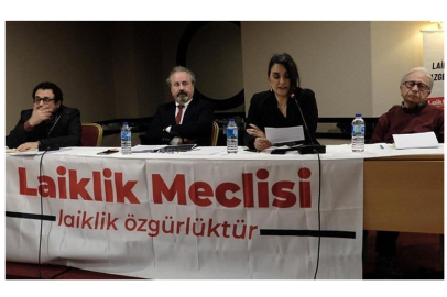 'AKP yeni anayasa ile anayasanın yurttaşlık bağını koparmak istiyor'