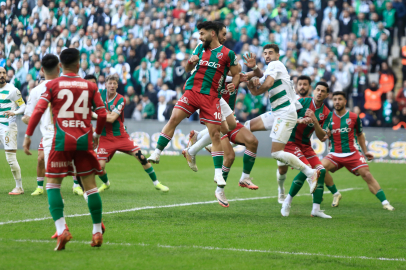 Bursaspor sahasında Karşıyaka ile golsüz berabere kaldı