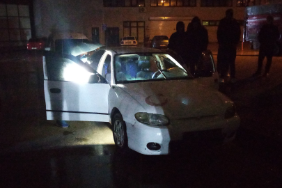 Çaldığı araçla 2 gün gezdi, yakıtı bitince terk edip kaçtı