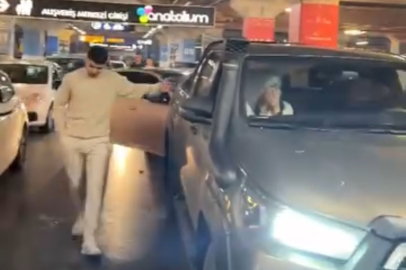 Terminal Yolu'nda sürücüler trafikte mahsur kaldı