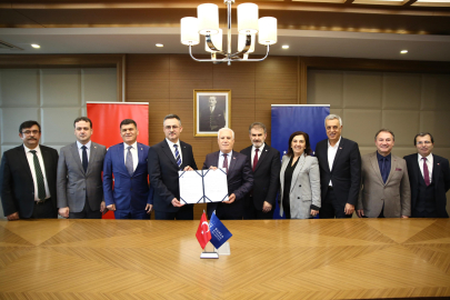 ‘Daha güçlü Bursa' için Büyükşehir ve üniversite iş birliği