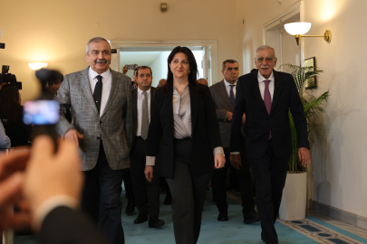 DEM Parti İmralı Heyeti, AK Parti'yi ziyaret etti