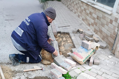Gemlik Belediyesi asfalt ve kaldırım çalışmalarına hız verdi