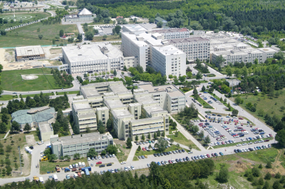 BUÜ'de adrese teslim kadro alımı iddiası