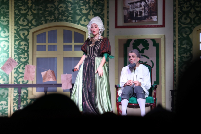 'Hastalık Hastası' ikinci gösterimde de kapalı gişe