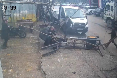 Stajyer öğrenci transpaletin altında kaldı