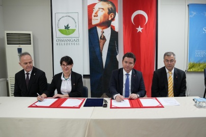 Sahiplenilen köpeklerin ilk aşısı ve muayenesi Osmangazi Belediyesi’nden