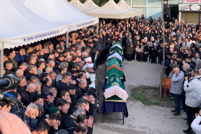 Otel yangınında hayatını kaybeden Bursalı aile son yolculuğuna uğurlandı