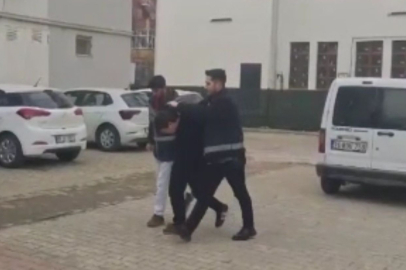 Sahte yüzbaşı altınları çaldı ama polisten kaçamadı