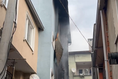 Yıldırım'da yangında 4 katlı bina küle döndü