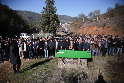 5 yaşındaki Deniz'in ölümündeki sırrı WhatsApp yazışmaları aydınlatacak