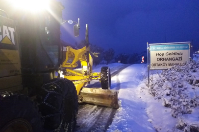Büyükşehir’den karla mücadelede yoğun mesai