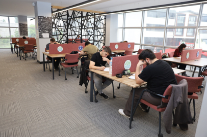 Gençlere üniversite yolunda sınav provası