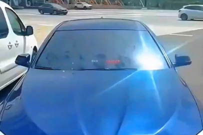 Çakarlı otomobilin sürücüsüne 276 bin 344 lira ceza kesildi, araç trafikten men edildi