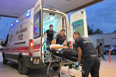 Sigara paketini düşürmekten kavga çıktı; 1 ağır yaralı