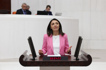 Kayışoğlu’ndan Meclis’te tepki: “Binlerce yıllık hukuk birikimini bir gecede yok ettiniz”